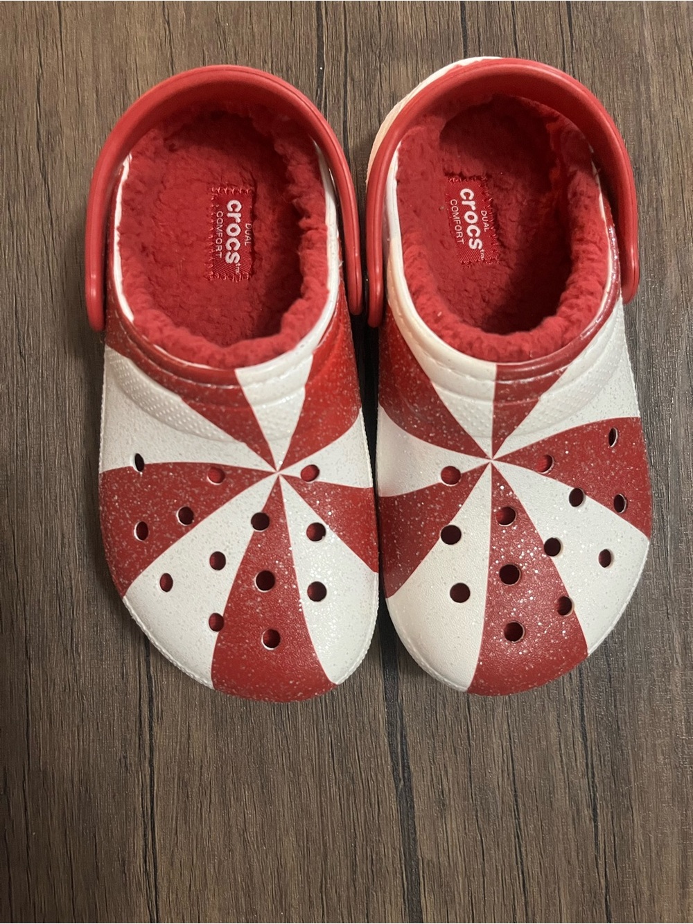 CROCS Kids Classic Clog Crocs - Lined 
C12 
New no box